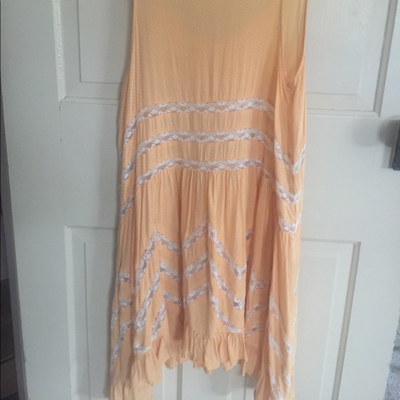 Free People intimately peach and lace slip - Picture 2 of 3